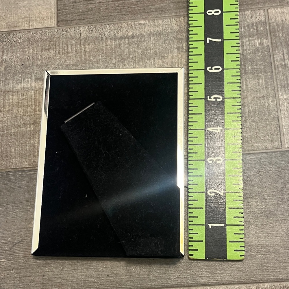 Silver Ribbed Photo Frame - Picture 7 of 8